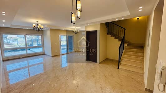 Middle Townhouse for Rent in Kayan Compound – Grand Heights | 240 SQM | 4 Bedrooms + Rooftop Room | Ultra-Lux Finishing | ACs | EGP 49K