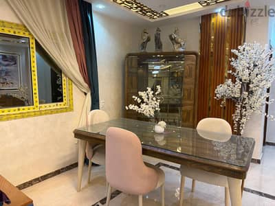 حجره سفره كامله للبيع وركنه ح ف L تفتح سرير