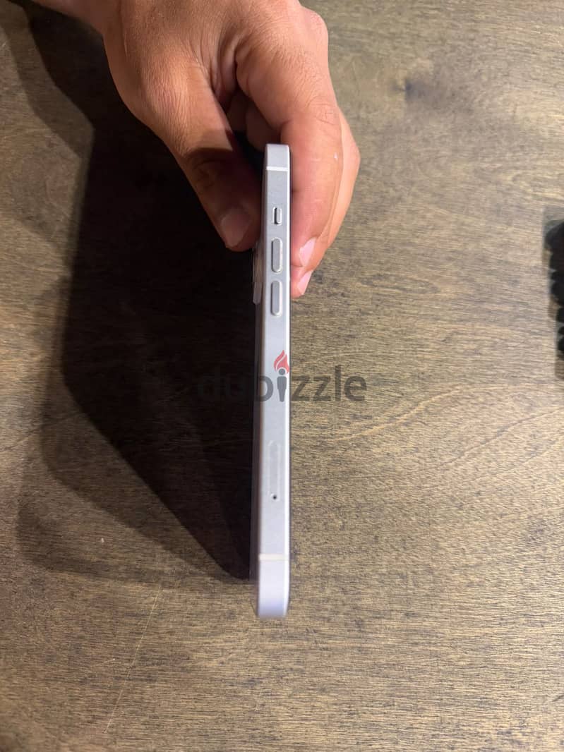 Apple - iPhone 13 4