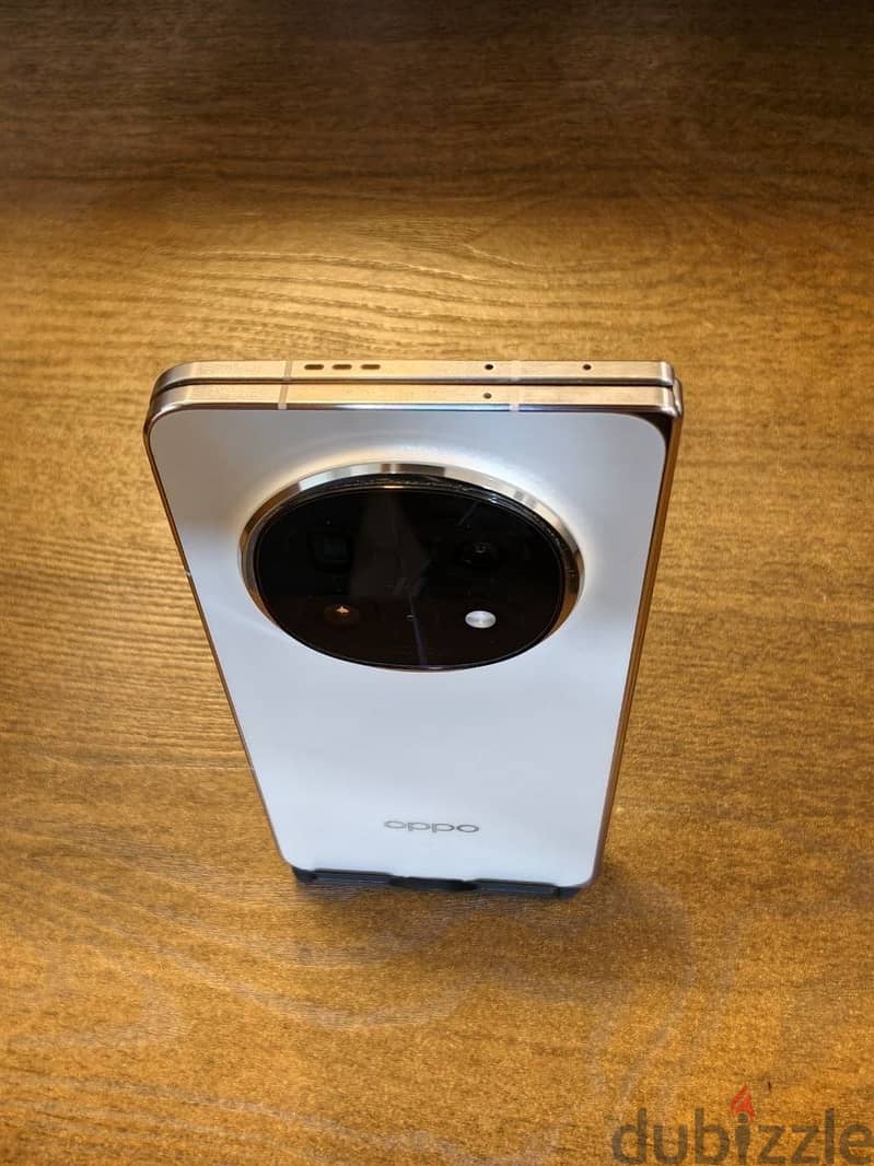 Oppo Find N5 3