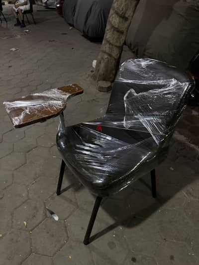 كراسي جلد بمسند كراسي جلد بمسند