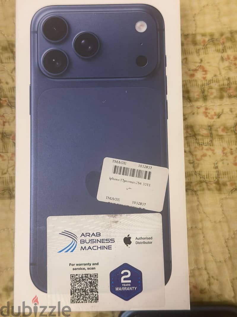 Apple - iPhone 17 Pro Max 1