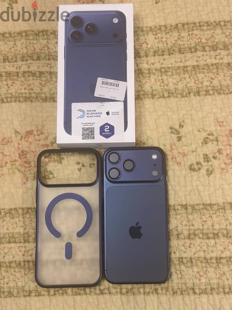 Apple - iPhone 17 Pro Max 2