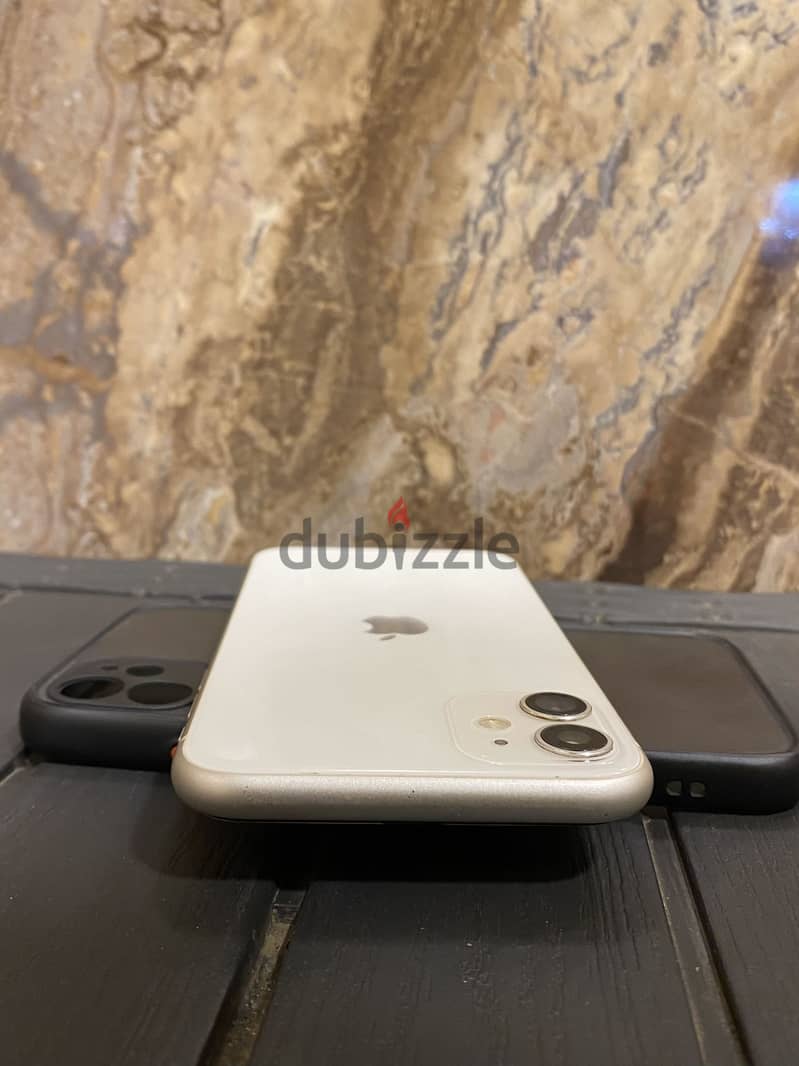 Apple - iPhone 11 1