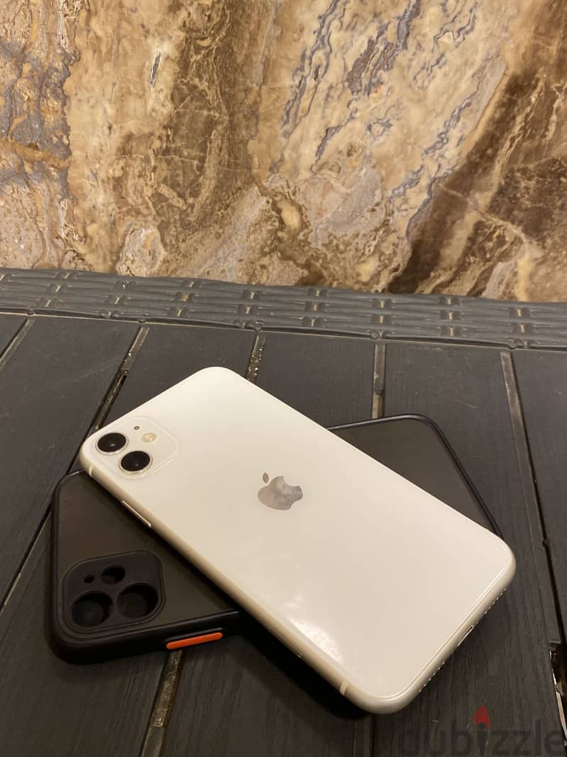 Apple - iPhone 11 2