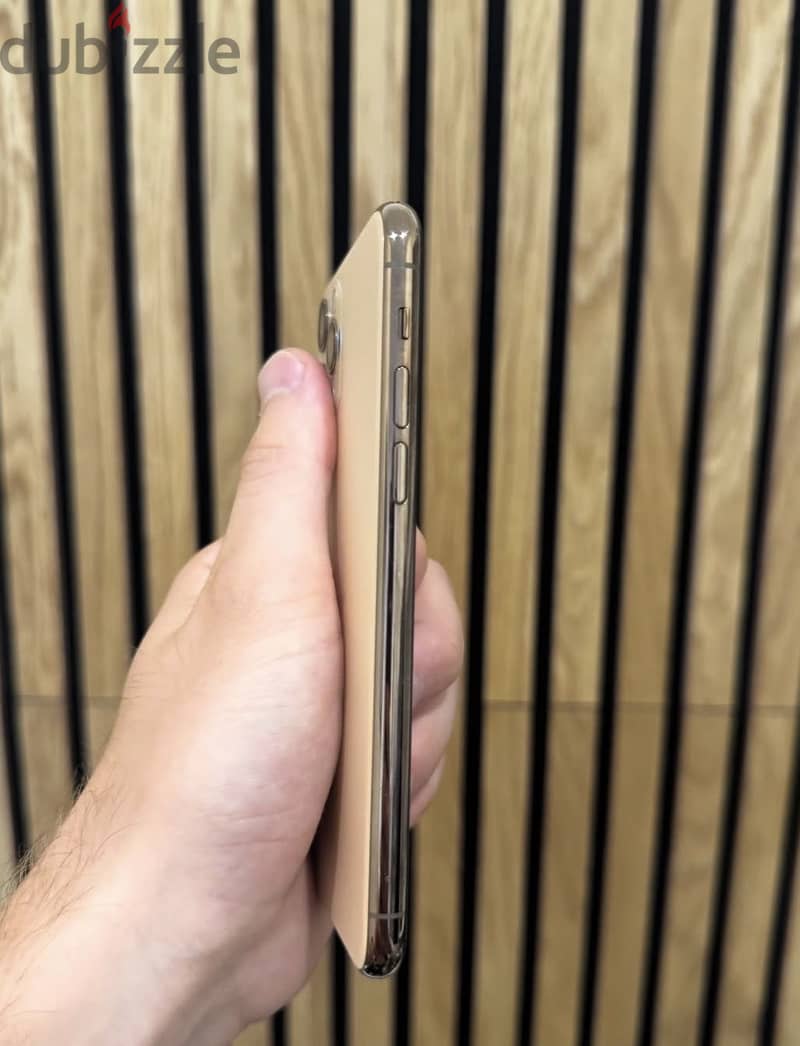 Apple - iPhone 11 Pro 1