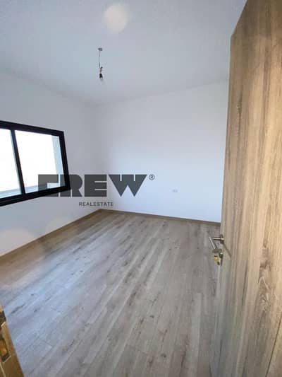 Apartment for rent in Almarasem, Golden Square super-lux finishing ready for viewing and occupancy prime location lowest monthly rent in compoud