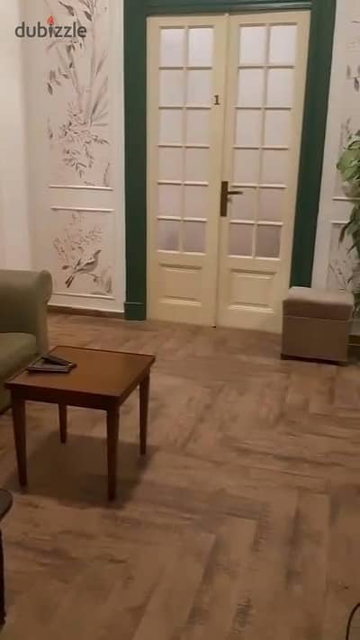 مكتب للمحامين والشركات الاداريه بجوار دار القضاء العالي وسط البلد