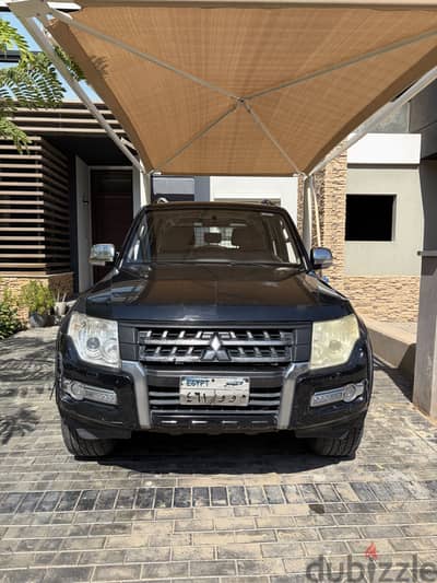 Mitsubishi Pajero 2015