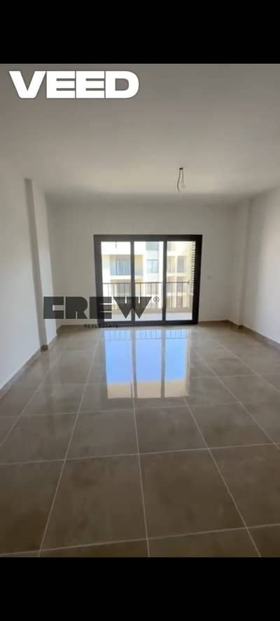 شقة للايجار في المراسم - فيفث سكوير - تشطيب سوبر لوكس - بالمطبخ و التكييفات جاهزه للمعاينة و السكن