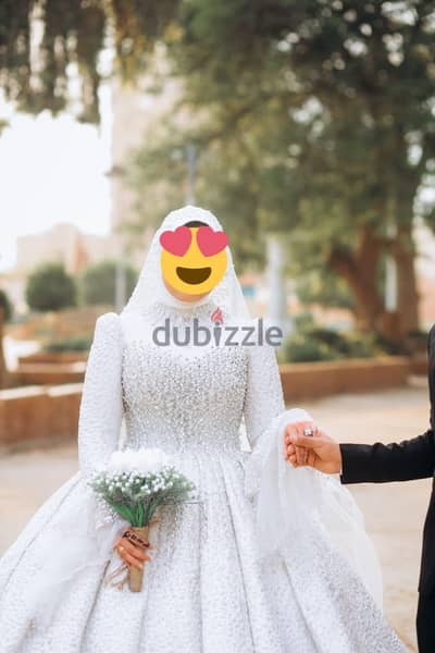 فستان زفاف