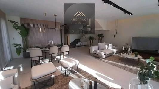 5-Bedroom Villa for Sale in SODIC East | Fully Finished | Ready to Move | Private Pool | 1.5% Down Payment