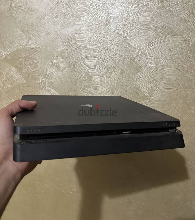 PlayStation 4 2