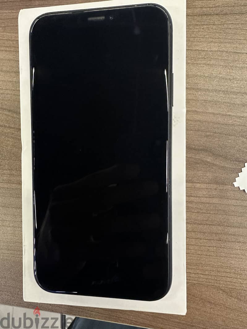 Apple - iPhone XR 1