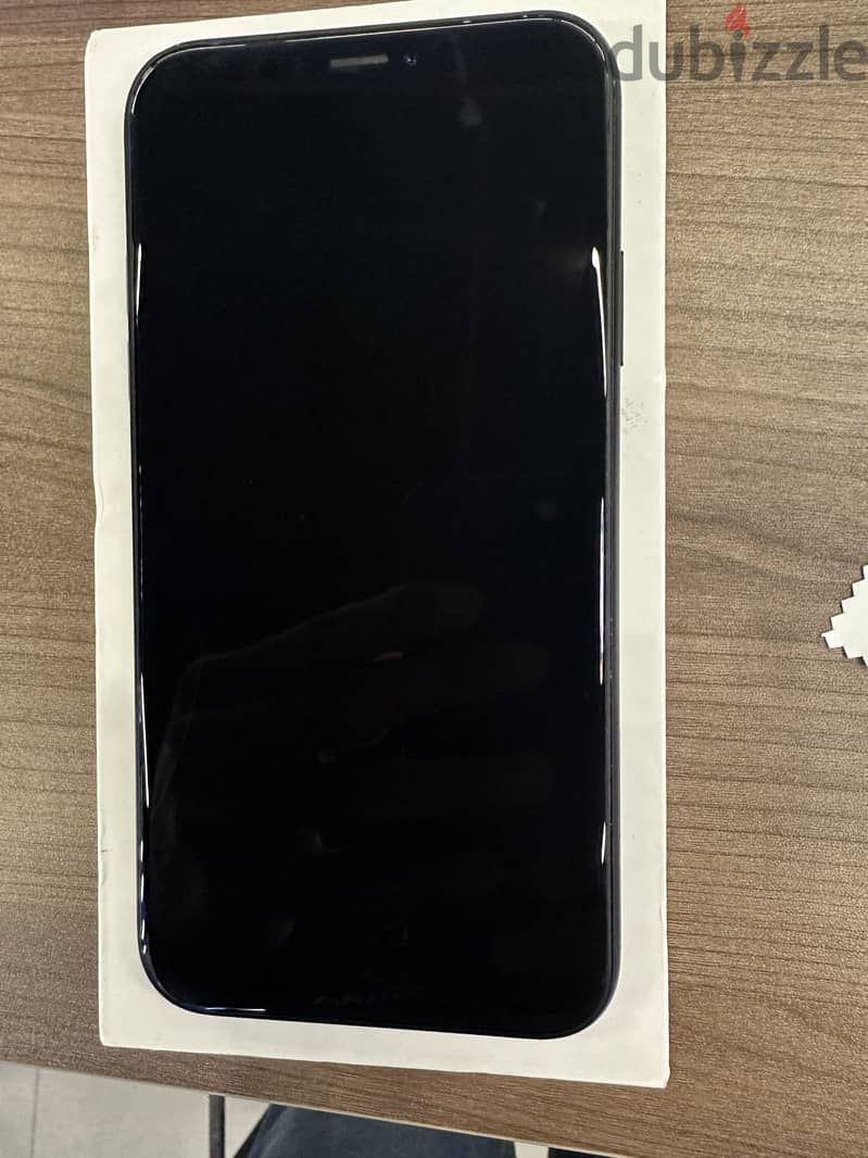 Apple - iPhone XR 5