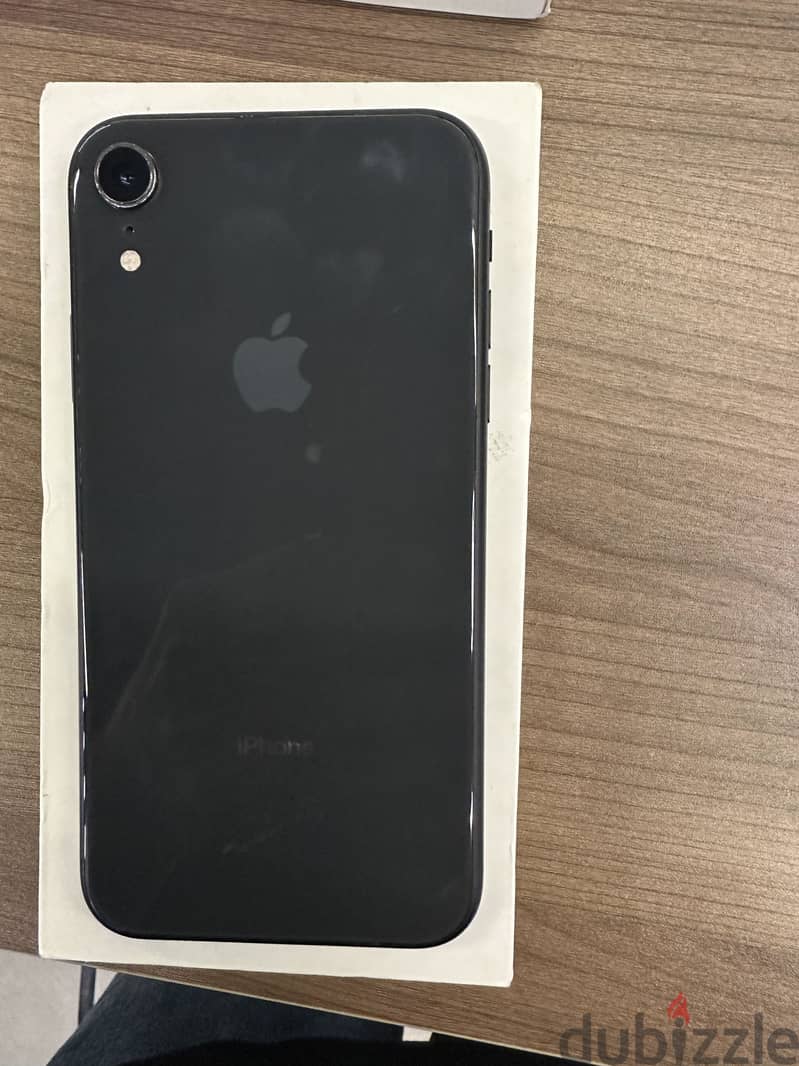 Apple - iPhone XR 6