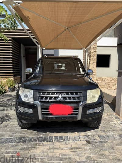 Mitsubishi Pajero 2015