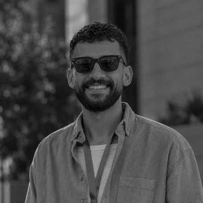 مصطفي عادل 
