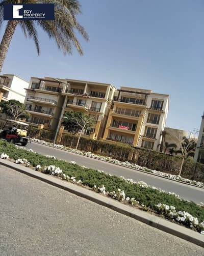 شقة للبيع في اب تاون كايرو بفيو مميز متشطبة بالكامل جاهزة للمعاينة