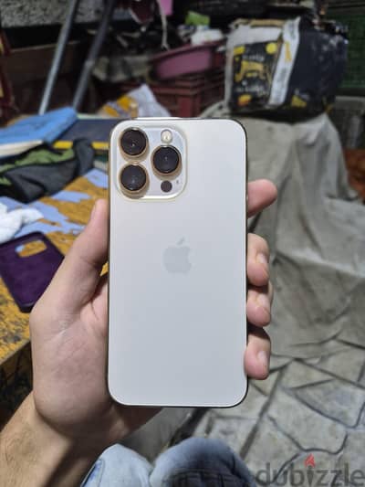 آبل - آيفون 13 برو