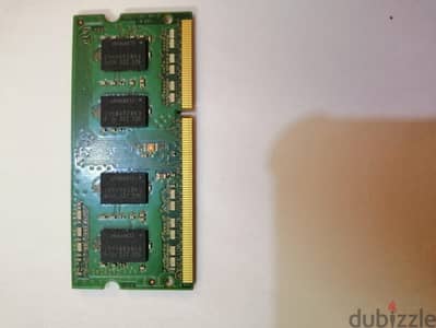 رامة سامسونج 2 جيجا لاب توب ddr3  حالة ممتازة
