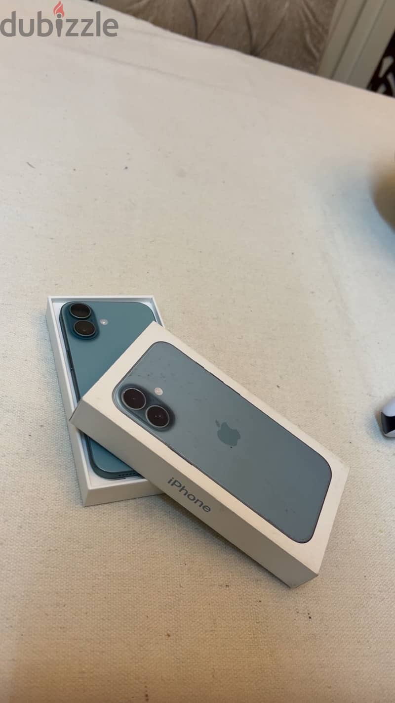 Apple - iPhone 16 2