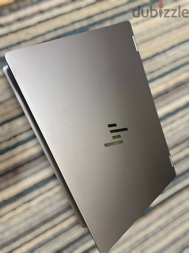 HP Omnibook X 16 Flip 5