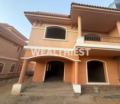 حصري | للبيع Twin House Model J بمساحة 260م + أرض 400م Garden View وCore & Shell – VG4 مدينتي