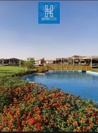 Prime location apartment overlooking a large landscaped area, available for sale at a special price in Hyde Park, New Cairo,installment with a 10-year