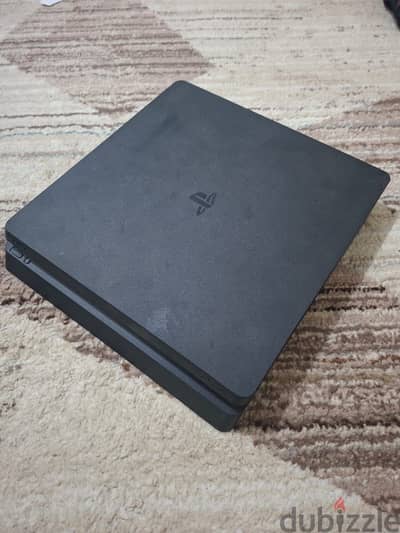 Play station 4 slim 1TB