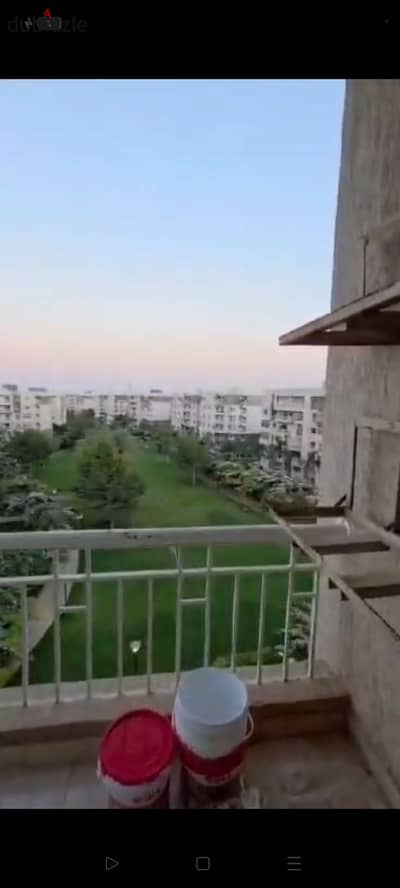 شقه للايجار مدينتي B10