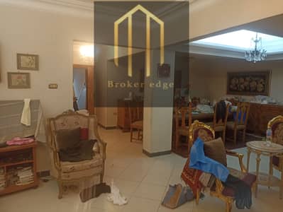 Apartment for sale, first balcony, excellent, squares of Heliopolis, Mohamed Farid