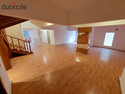 Duplex office for rent in Degla Maadi, 4 rooms