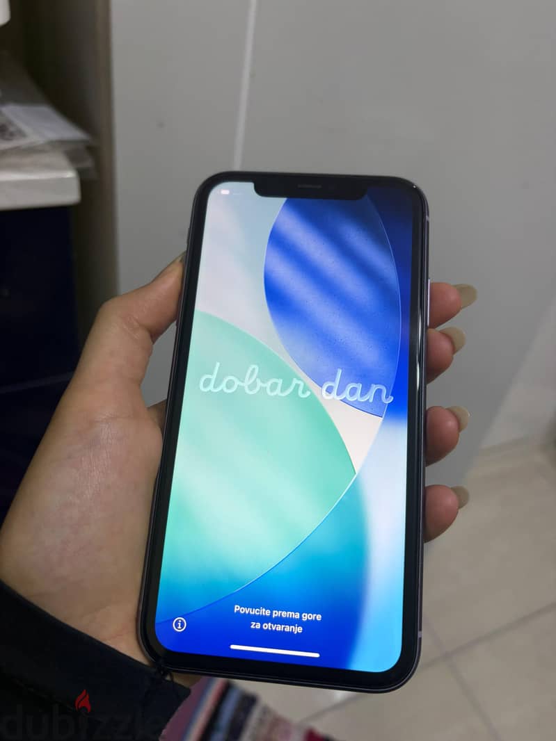 Apple - iPhone 11 3