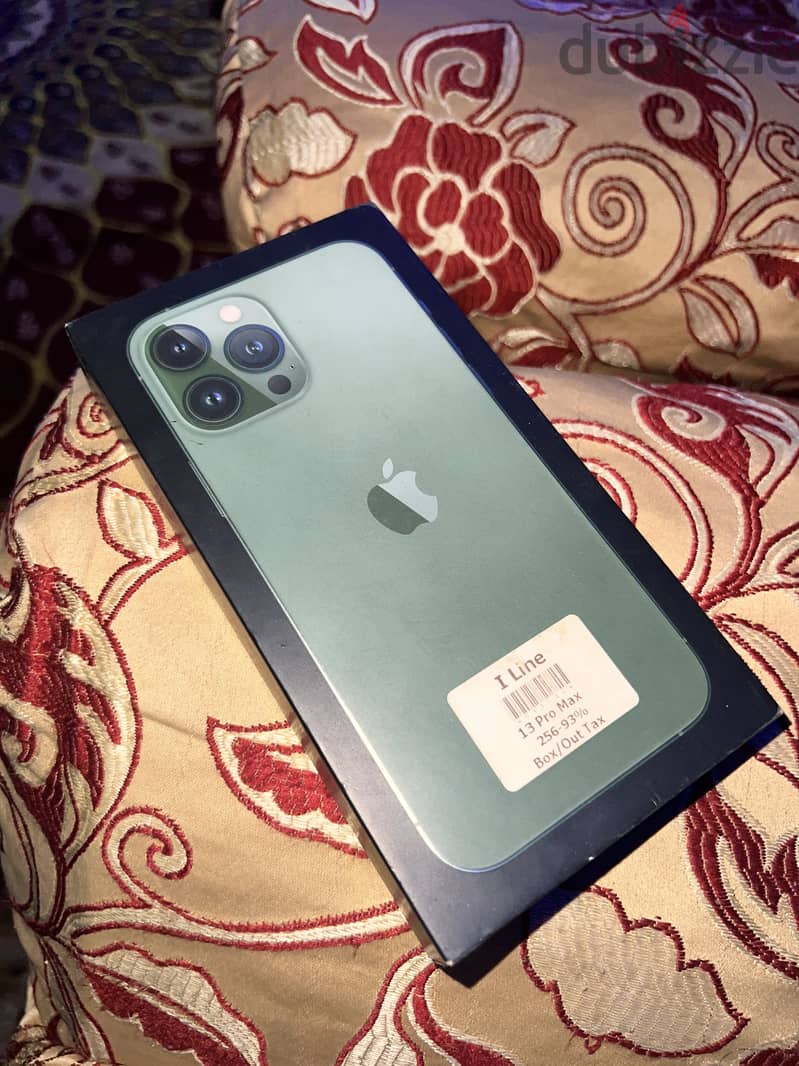 Apple - iPhone 13 Pro Max 1