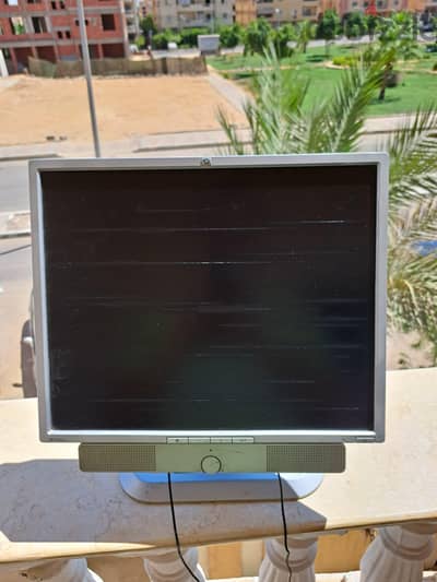 Used HP monitor