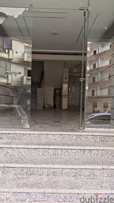 شقه للبيع الغردقة الهضبه الشماليه الرئيسى أمام نزله شارع مترو