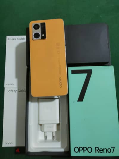 OPPO Reno7