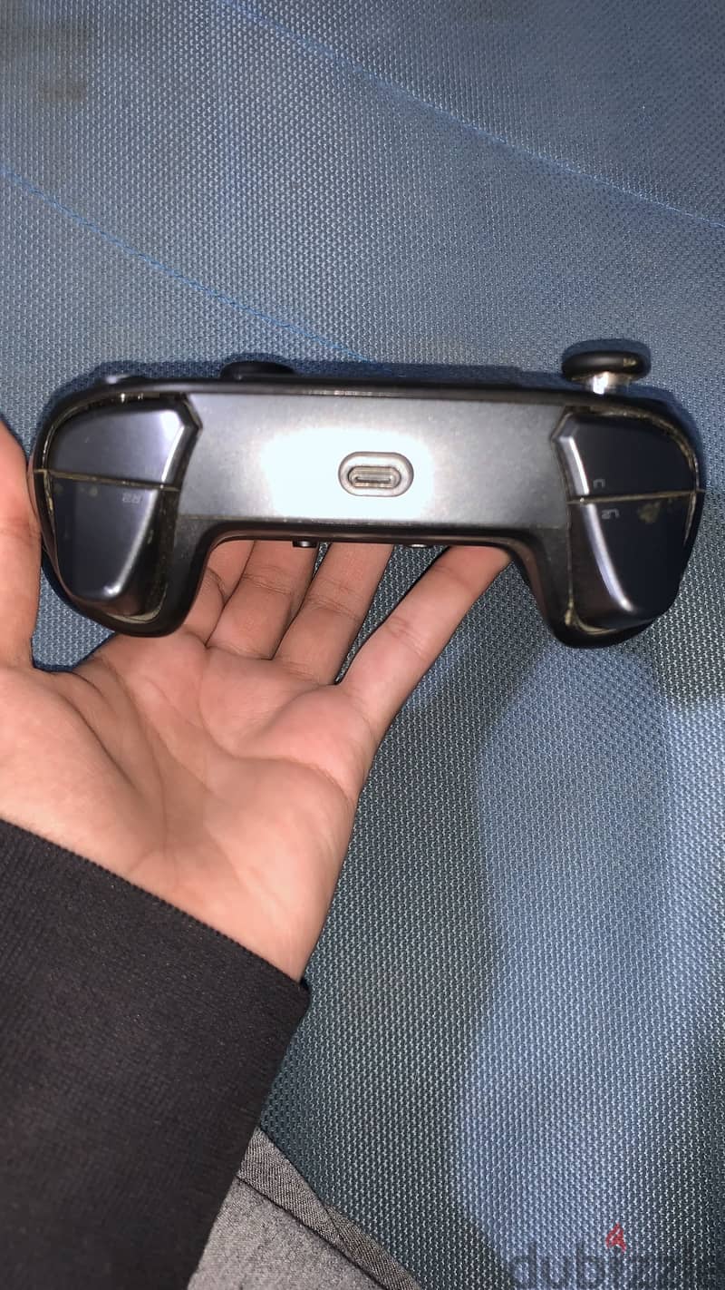Nacon Revolution Pro 3