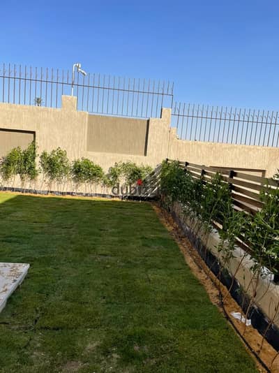 Biggest twin hause with basement at green4 compound
