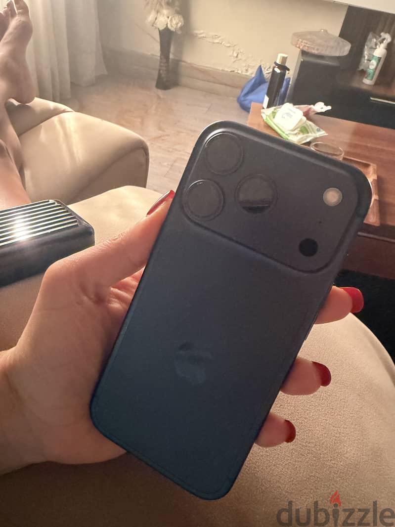 Apple - iPhone 17 Pro 5
