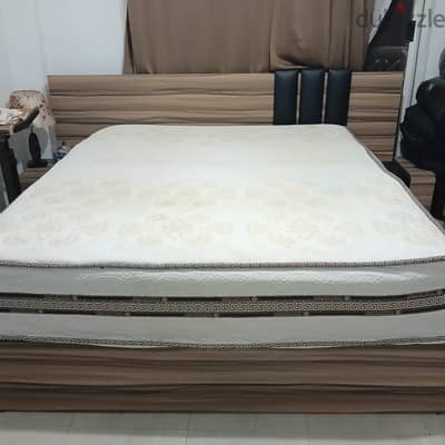 مرتبه للبيع في حاله جيدا جدا