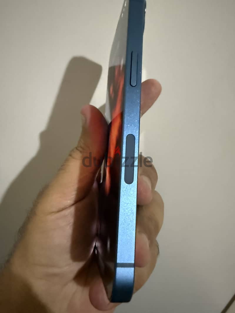 Apple - iPhone 13 128G Blue 2