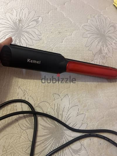 Babyliss hair straightener