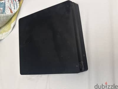 Ps4 (في حاله ممتازه)