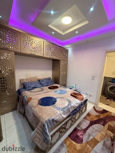 شقه مفروشه للايجار فى كمبوند روضة زايد الشيخ زايد تشطيب فرش راقى ومكيفه بالكامل شقه مفروشه للايجار فى كمبوند روضة زايد الشيخ زايد تشطيب فرش راقى ومكيفه بالكامل