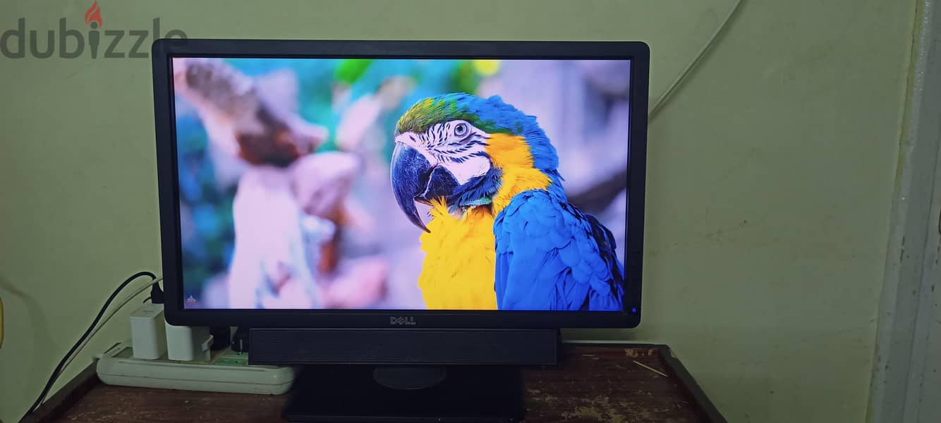 dell 1920×1080 + dell speaker 1