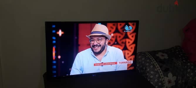 شاشه يونيون اير 32 بوصه عاديه