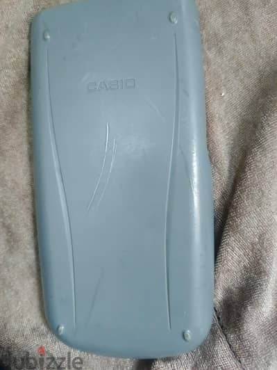 Calculator CASIO fx-82ES PLUS