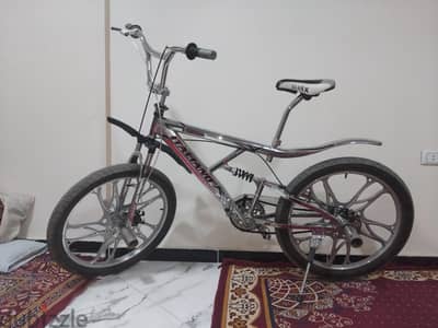 عجلة Bmx كسر زيرو للبيع مقاس ٢٤ لون مميز